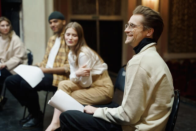 اقوى الاعمال Theatre Artist Template Gallery Img 3