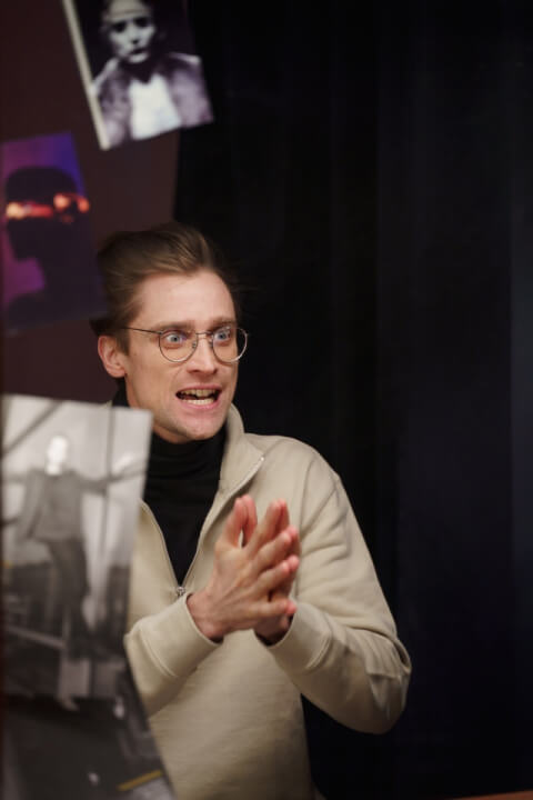 اقوى الاعمال Theatre Artist Template Gallery Img 4