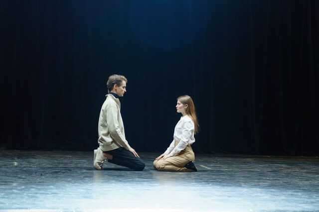 اقوى الاعمال Theatre Artist Template Gallery Img 5